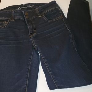 American Eagle size 8 Skinny Jeans